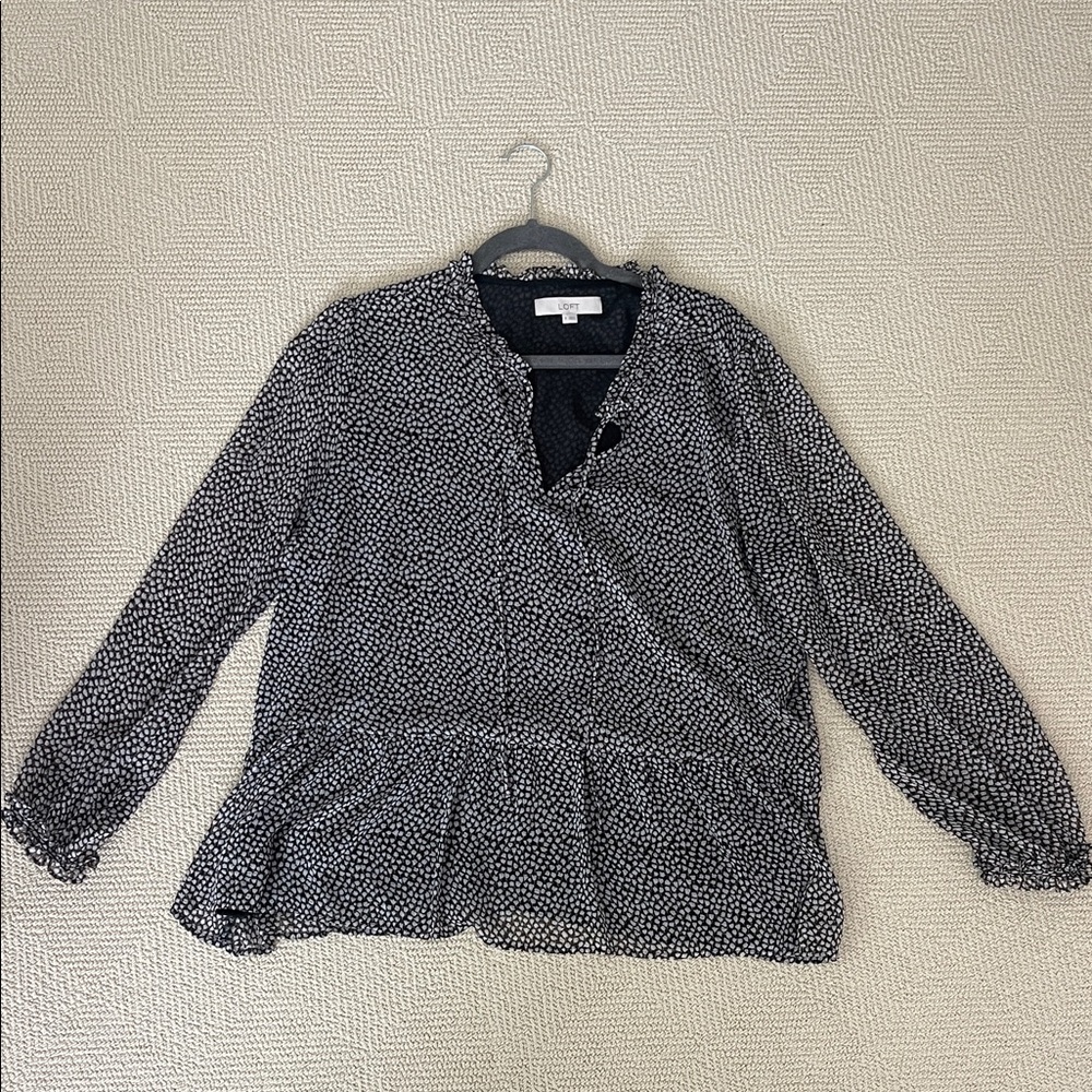 LOFT Monochrome Patterned Blouse
